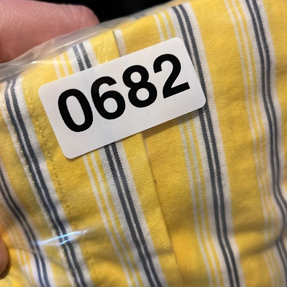 Chaps Easy Care men’s yellow striped button down long sleeve shirt chest pocket - Picture 12 of 12